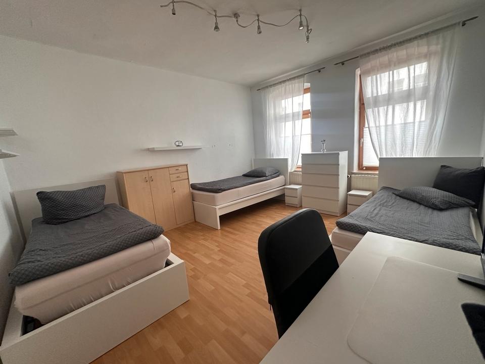 Thumbnail-Unterkunft Gera | 5 Schlafplätze | Küche & WLAN | sofort frei