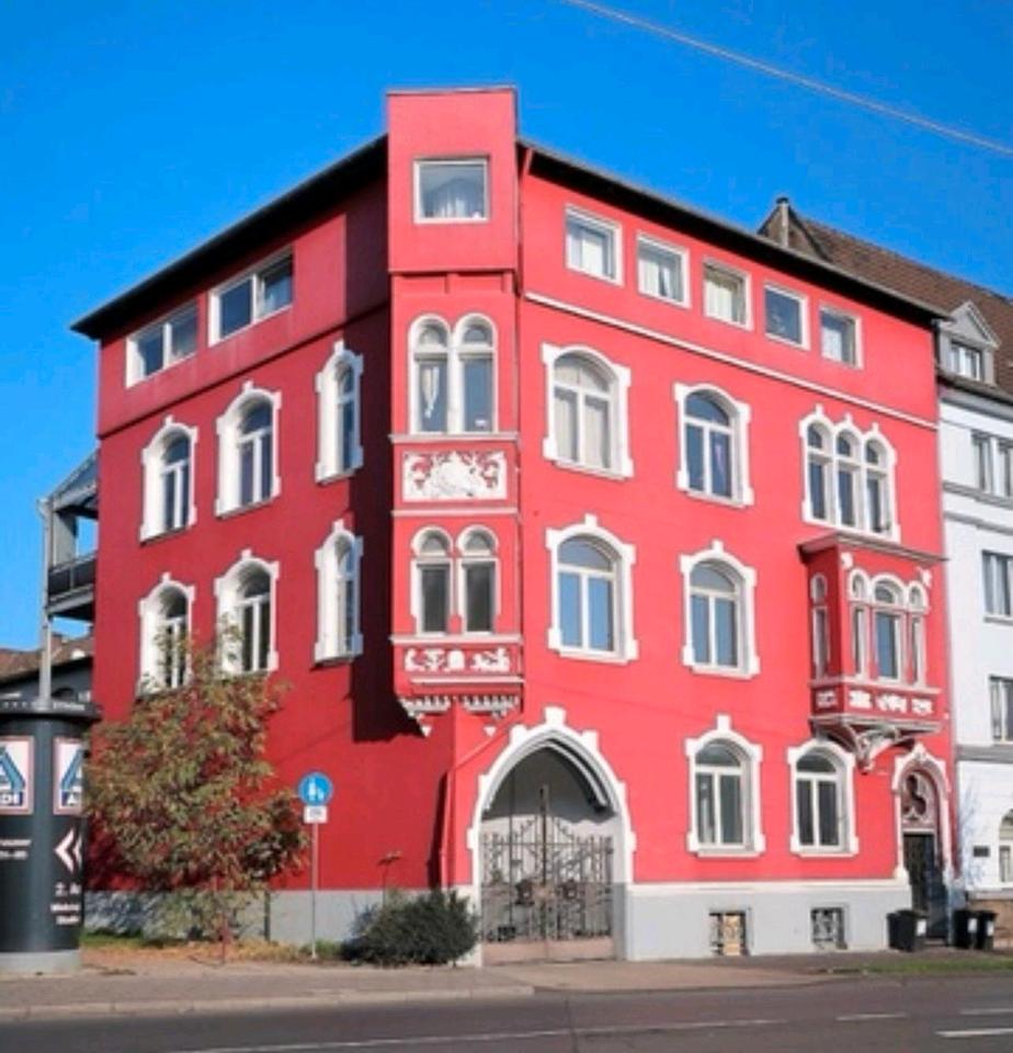 Thumbnail-Große 4 Zimmer Erdgeschoßwohnung mit großem Balkon Stellplatz