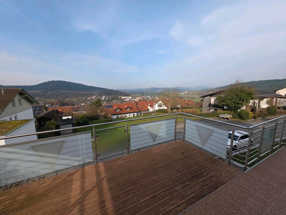 Thumbnail-Wohnung mit Panoramablick in Chamerau