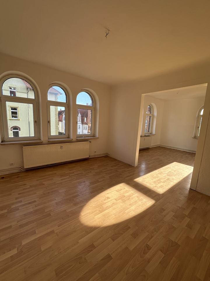 Thumbnail-Großzügige, Helle 2-Raum-Wohnung mit Stellplatz in Gotha!