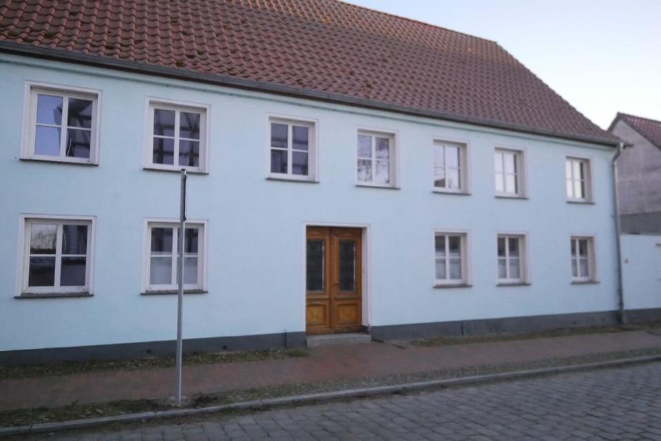 Thumbnail-Historisches Wohnhaus am Marktplatz in Usedom mit großem Garten