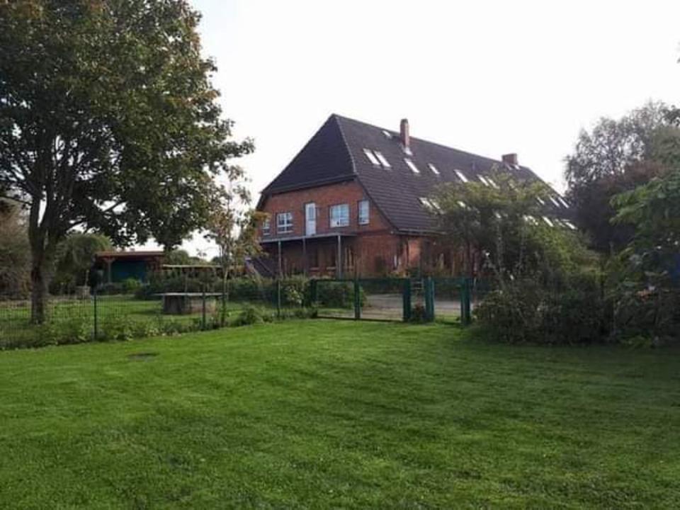 Thumbnail-Platz für eine neue Senioren-WG mit 9 Zi