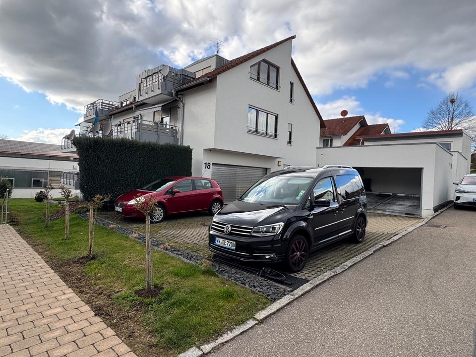 Thumbnail-Naturnahes Wohnen mit Terrasse, Garage und Stellplatz - Wohnung