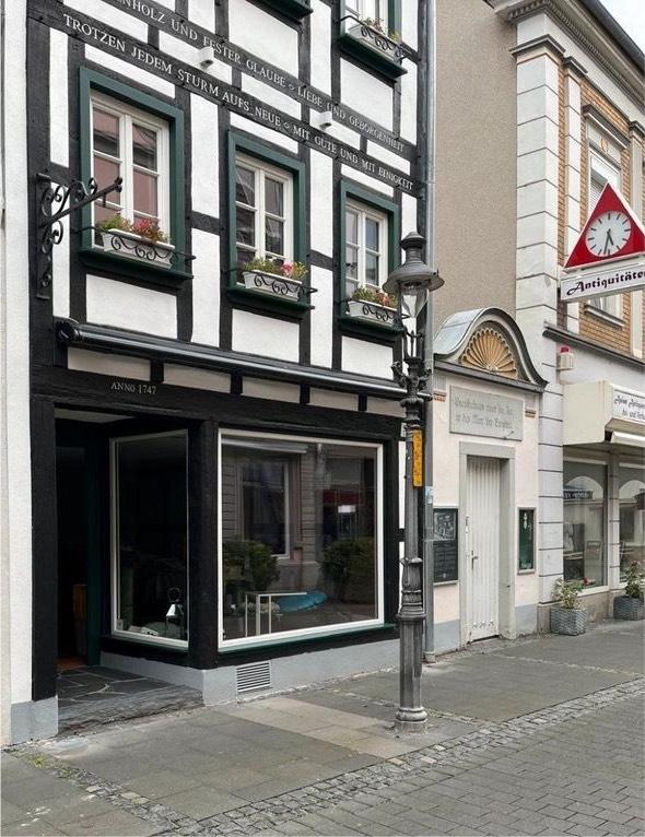 Thumbnail-Vielseitig nutzbare Gewerbeeinheit als Büro oder Ladengeschäft