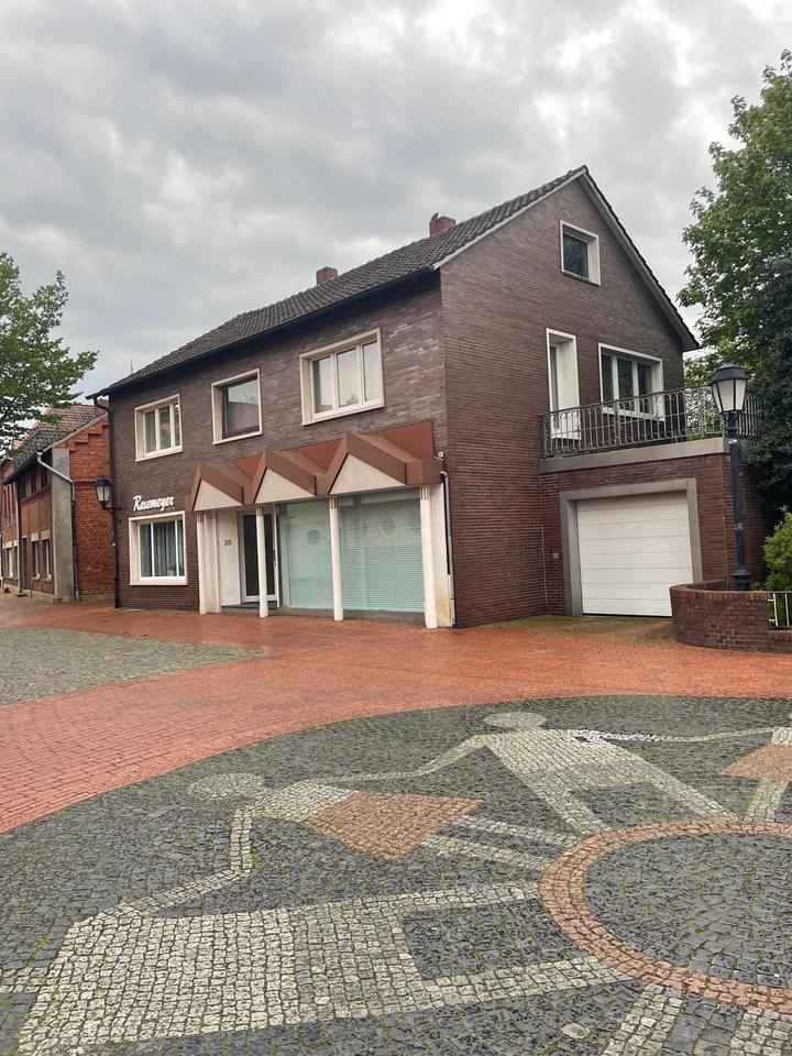 Thumbnail-Einfamilienhaus EFH zentrale Lage in Löningen WG-fähig