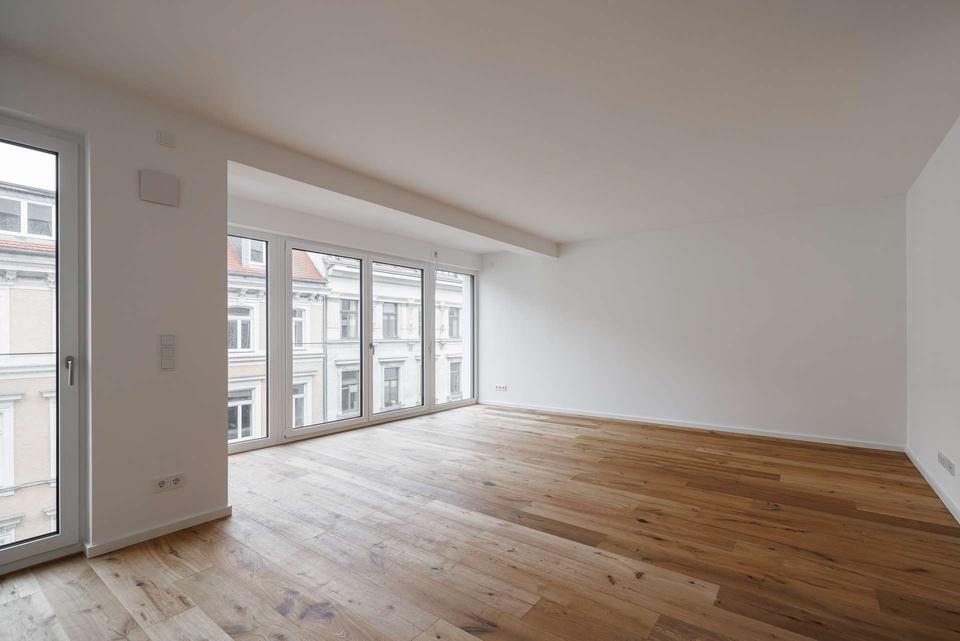 Thumbnail-Wohnen auf über 100 m² in Zentrum-Süd - Tageslichtbad - Balkon - Erstbezug