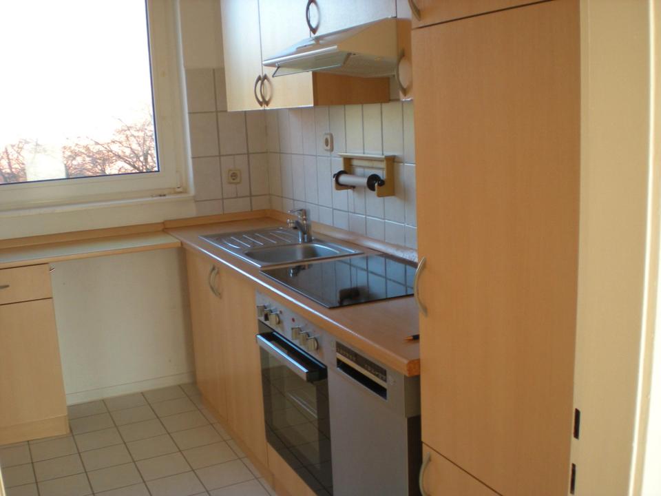 Thumbnail-Helle 2 12 Zimmer Wohnung frisch renoviert