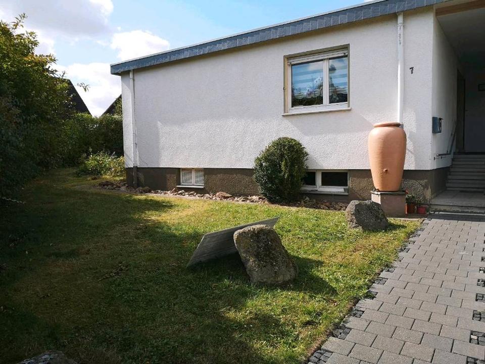 Thumbnail-Freistehender Bungalow (1.143 m²) ohne Maklerprovesion
