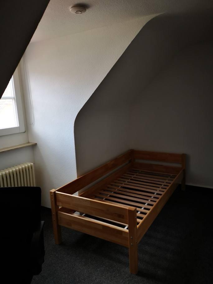 Thumbnail-Apartment zu vermieten, privat mit Dusche und Küche