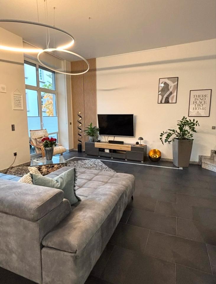 Thumbnail-Helle, Zentrale 3,5 Zimmer Erdgeschosswohnung in Landau (Stadt)