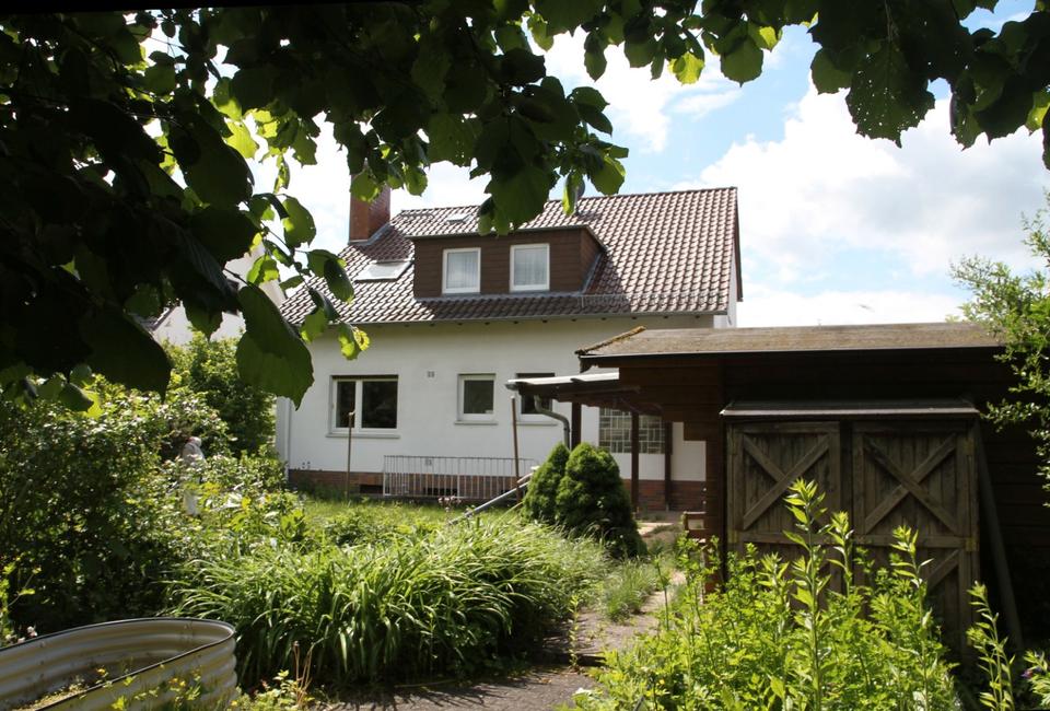 Thumbnail-Schickes Einfamilienhaus mit großem Garten