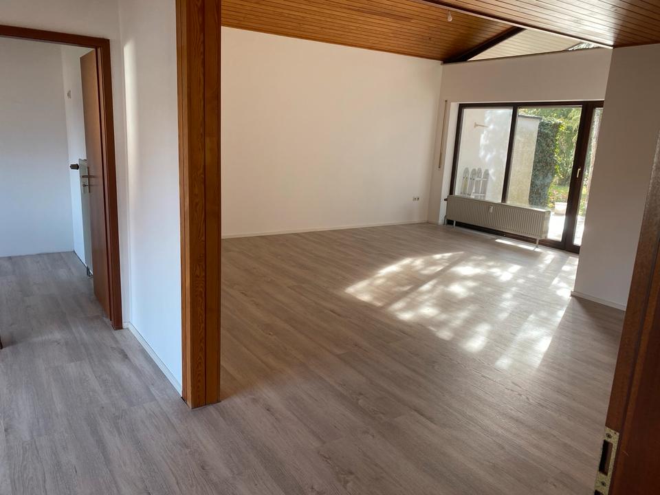 Thumbnail-Schöne 3 Zimmer terassenwohnung Stadtteil Altenmünster