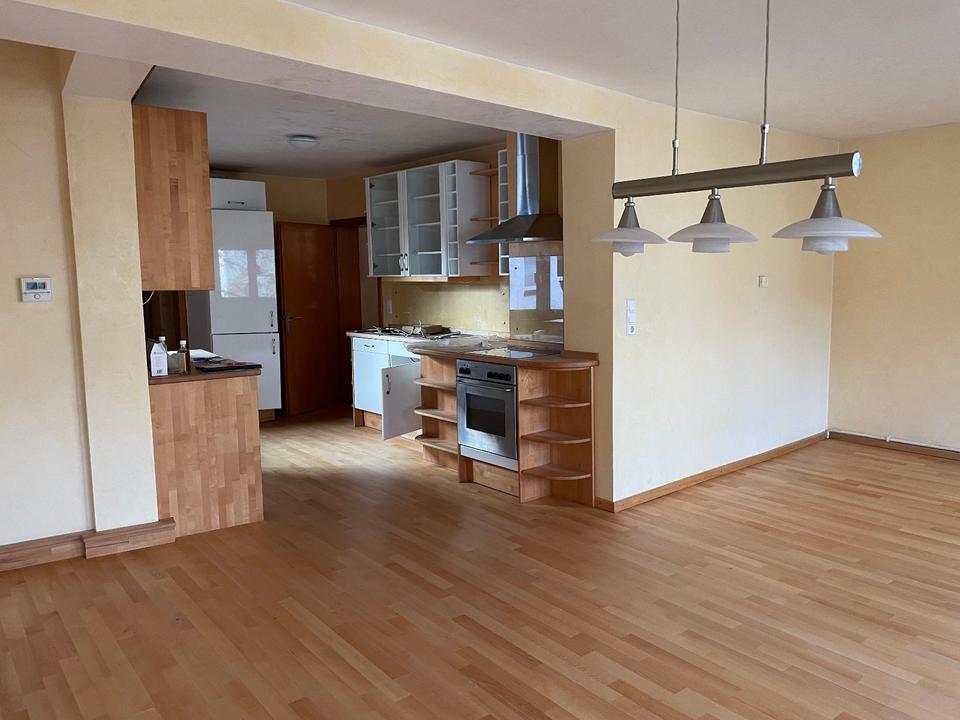 Thumbnail-Innenstadtnahe renovierte 3-Zimmer-Maisonette-Wohnung im Oldenburger Ziegelhofviertel!