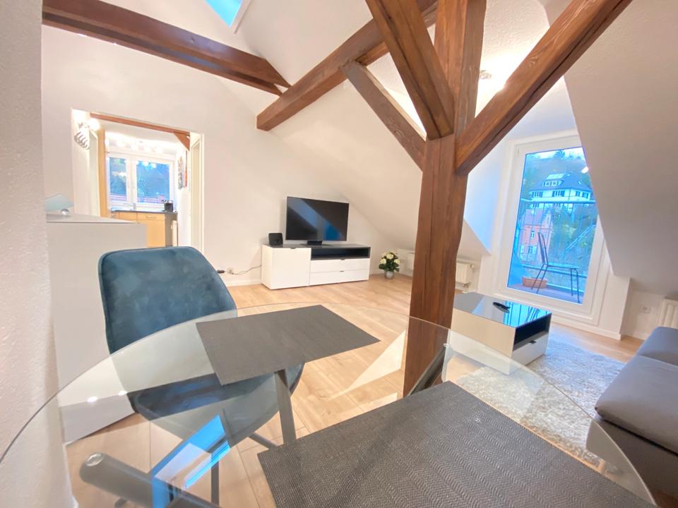 Thumbnail-Möblierte Fachwerkwohnung mit 3x Minibalkon liebevoll eingerichtet