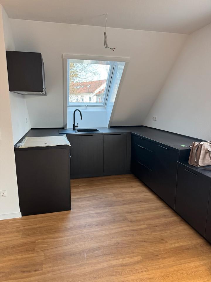 Thumbnail-Helle 3 Zimmer Maisonette-Wohnung