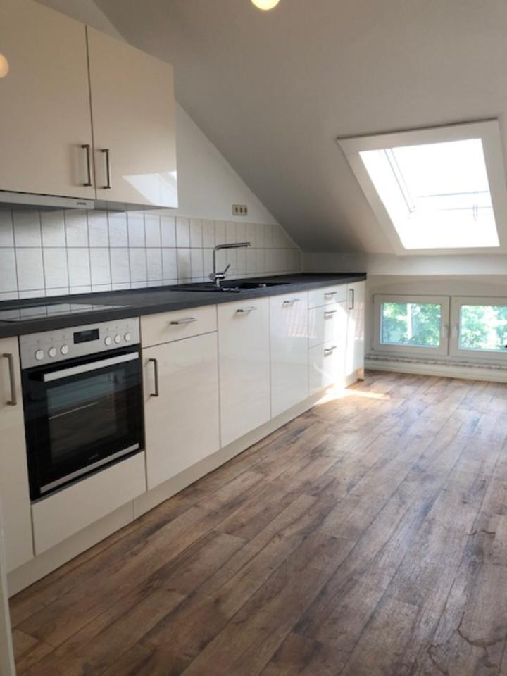 Thumbnail-wunderschöne, sanierte Dachgeschosswohnung in der Villa Markana