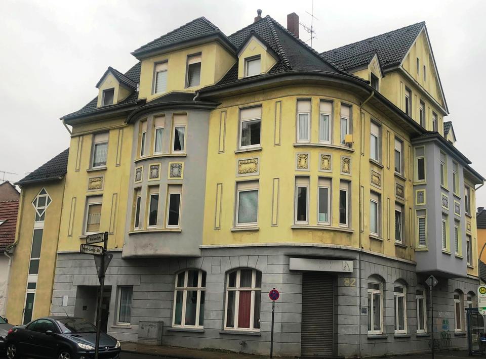Thumbnail-180 m² Dachgeschosswohnung – komplette Etage, ideal für große Fam