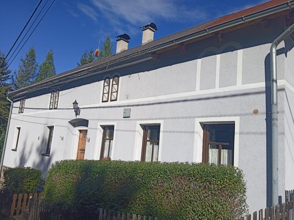 Thumbnail-haus im natur