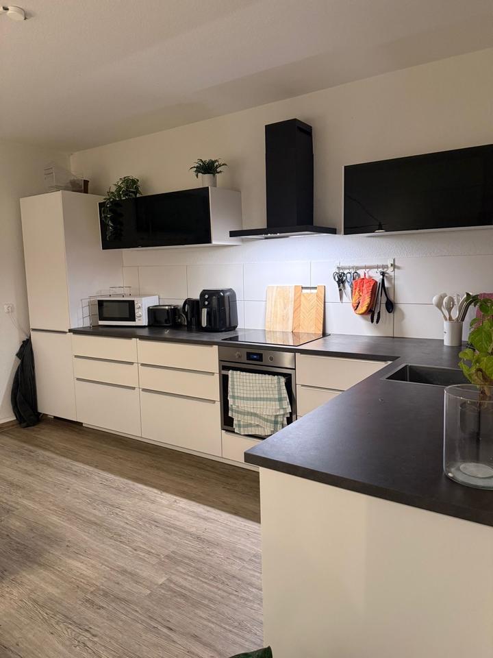 Thumbnail-Charmante 3-Raum-Wohnung in RUHIGEM Wohnhaus mit TRAUMKÜCHE