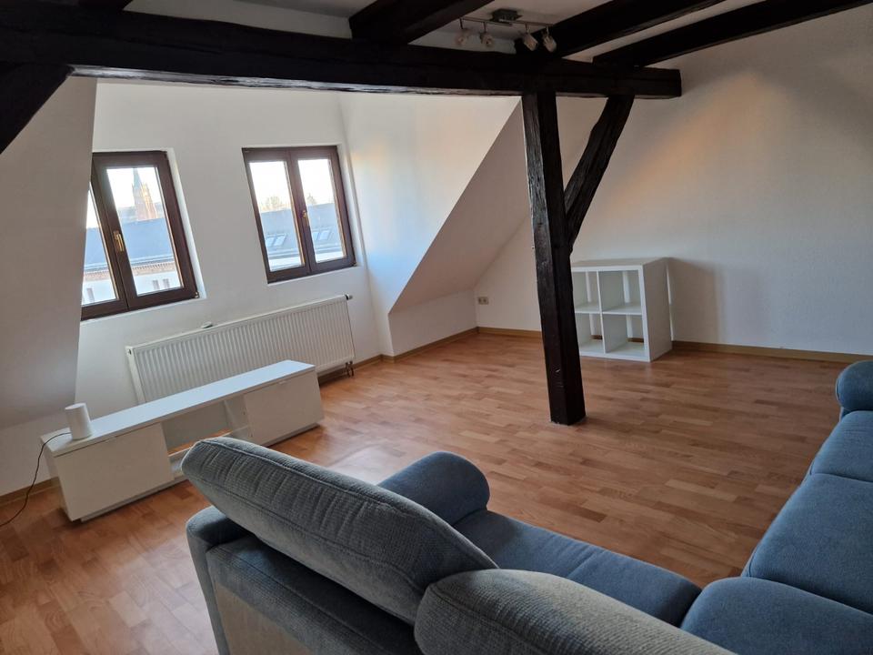 Thumbnail-möblierte 3 Zimmer, warm, sonnige Dachgeschoss Wohnung Görlitz