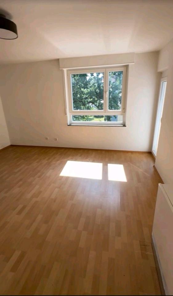 Thumbnail-Helle 2-Zimmer Wohnung mit Balkon und Einbauküche in Kehl