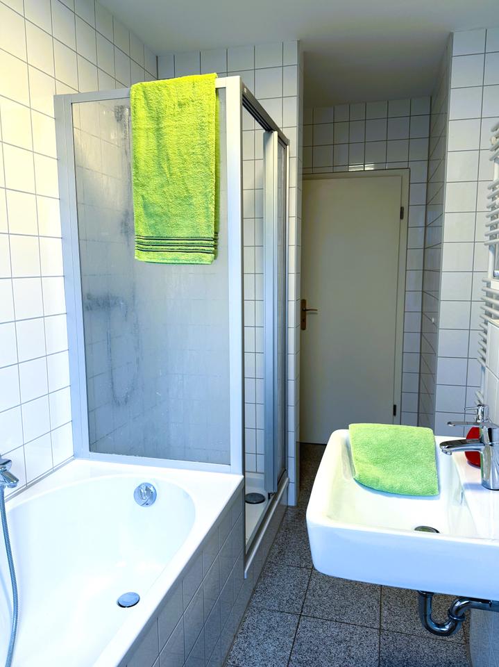 Thumbnail-Großzügig geschnitten mit Balkon und Tageslichtbad