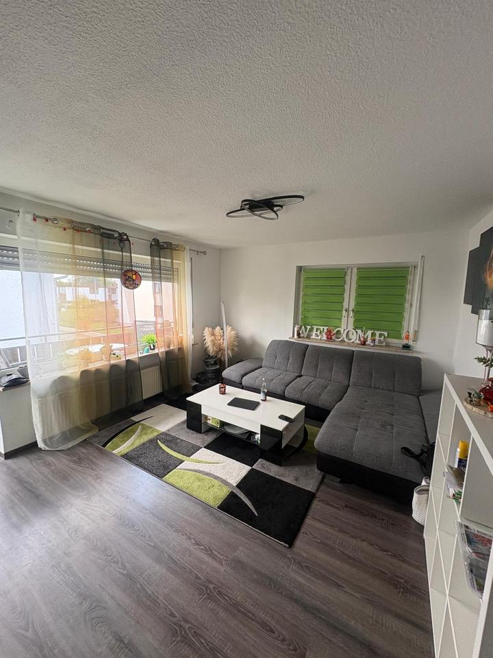 Thumbnail-Helle, gepflegte 3-Zimmer Wohnung mit Balkon