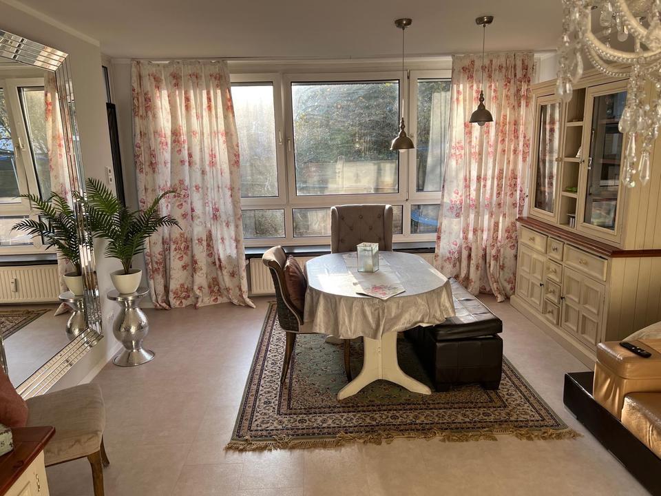 Thumbnail-Eigentumswohnung 4 Zimmer Zentrale Lage Erdgeschoss Garten