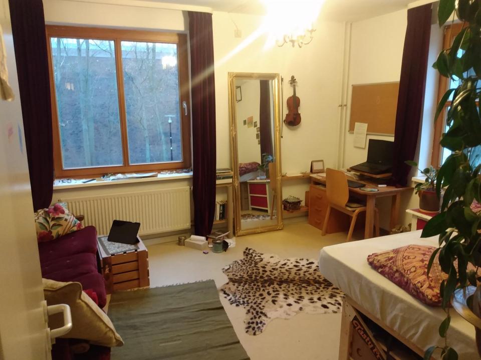 Thumbnail-Zimmer in 2er-Studi-WG Campus Griebnitzsee bis 0526