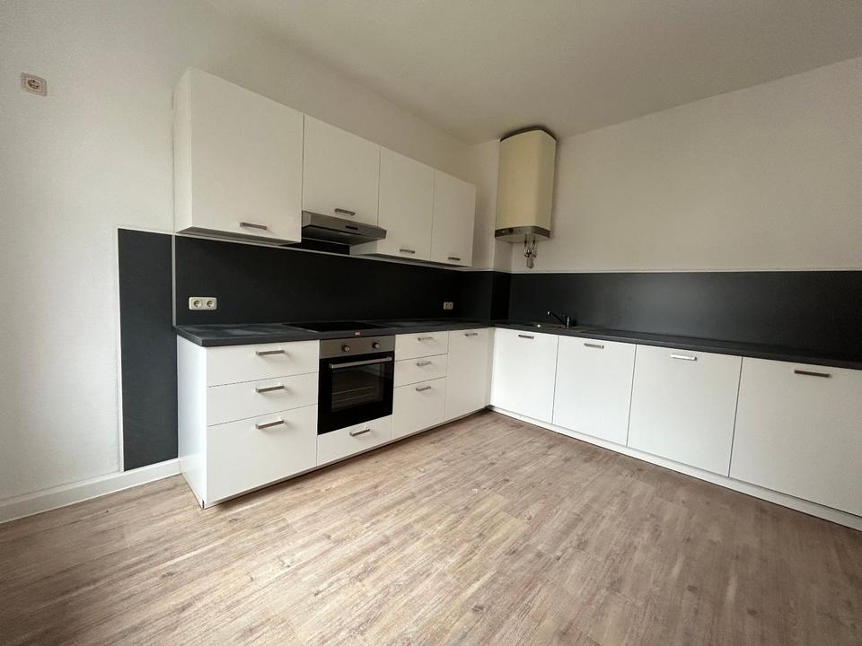 Thumbnail-Dein erstes eigenes Zuhause – moderne 2 Zimmer Wohnung mit EBK, in zentraler Lage