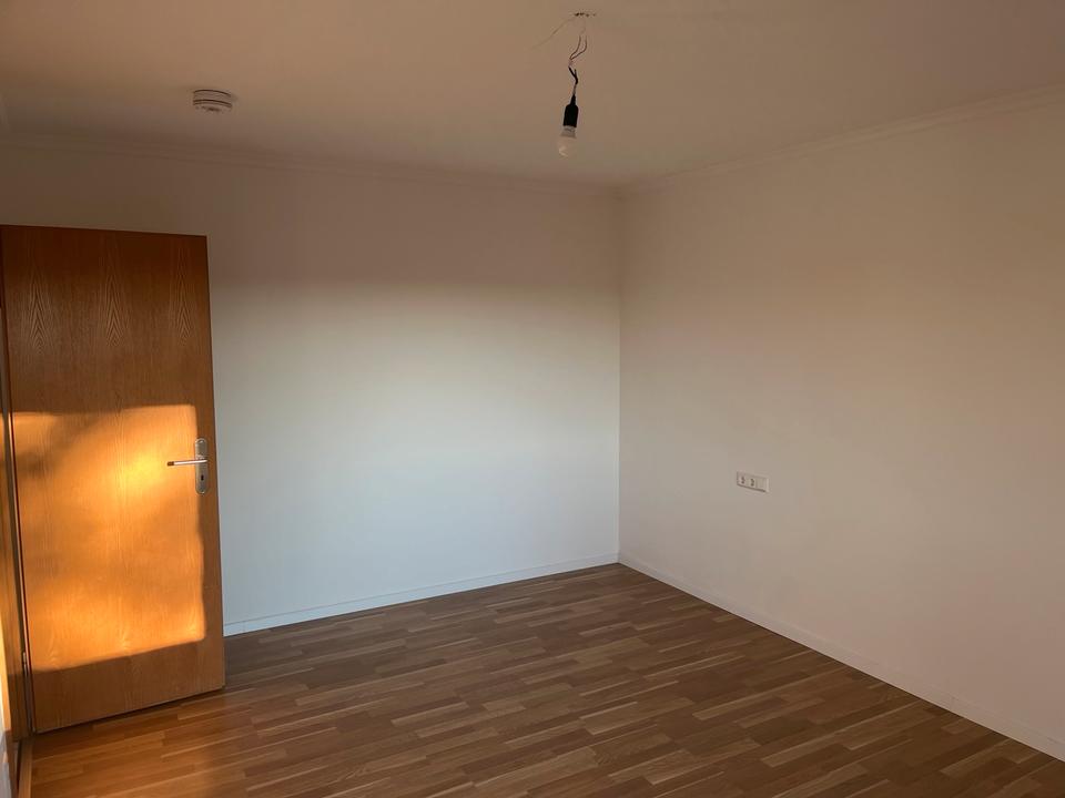 Thumbnail-3½-Zimmer-Wohnung mit Garten, Balkon und Stellplatz