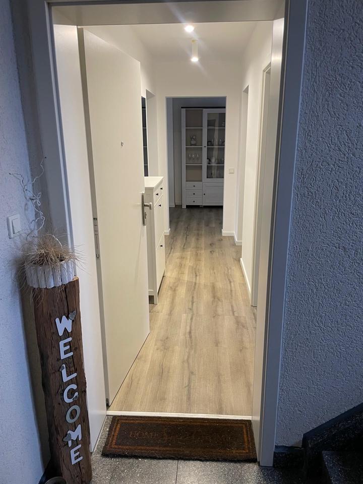 Thumbnail-Moderne, möblierte 2-Zimmer Wohnung mit Balkon in Bochum (44892)