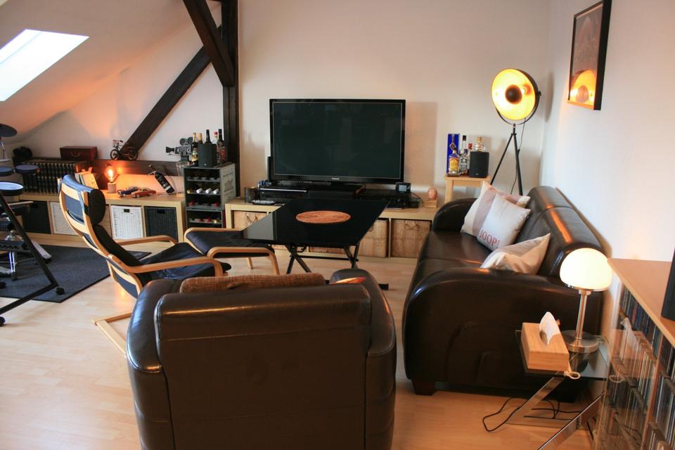 Thumbnail-gemütliche möblierte DG-Wohnung in Erfurt- Süd