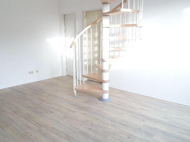 Thumbnail-Helle neue 4,5 Zi-Maisonette-Whg. mit Dachterrasse und Einbauküche in der Fußgängerzone