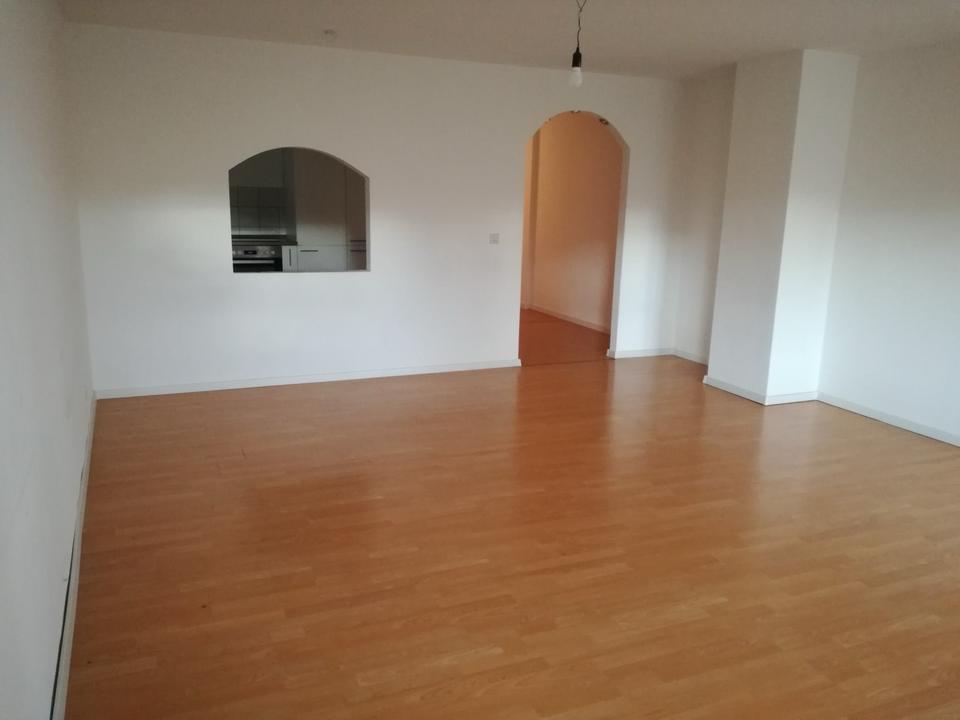 Thumbnail-whonung, 2,5 Zimmer, 70 M2,Balkon,Garagenstellplatz zum Verm