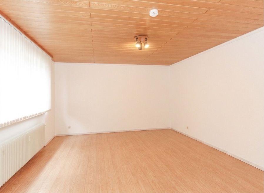 Thumbnail-Charmante, barrierearme 1,5-Zi Wohnung mit EBK & Stellplatz