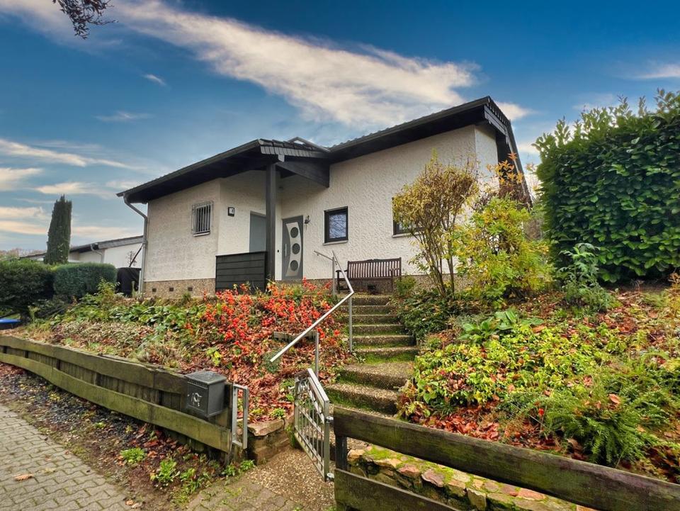 Thumbnail-Renoviertes freistehendes Haus (Ohne Erbpacht)