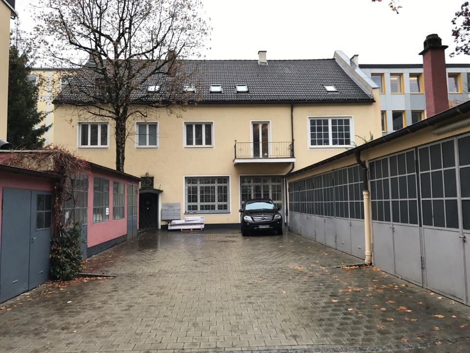Thumbnail-Werkstatt zu vermieten