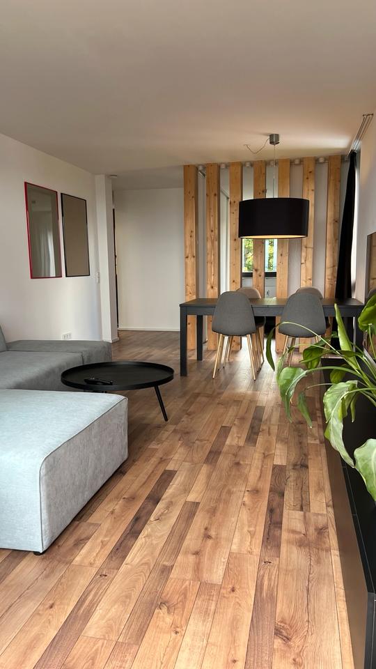 Thumbnail-Moderne hochwertig möblierte 2-Zimmer Wohnung mit Aussicht