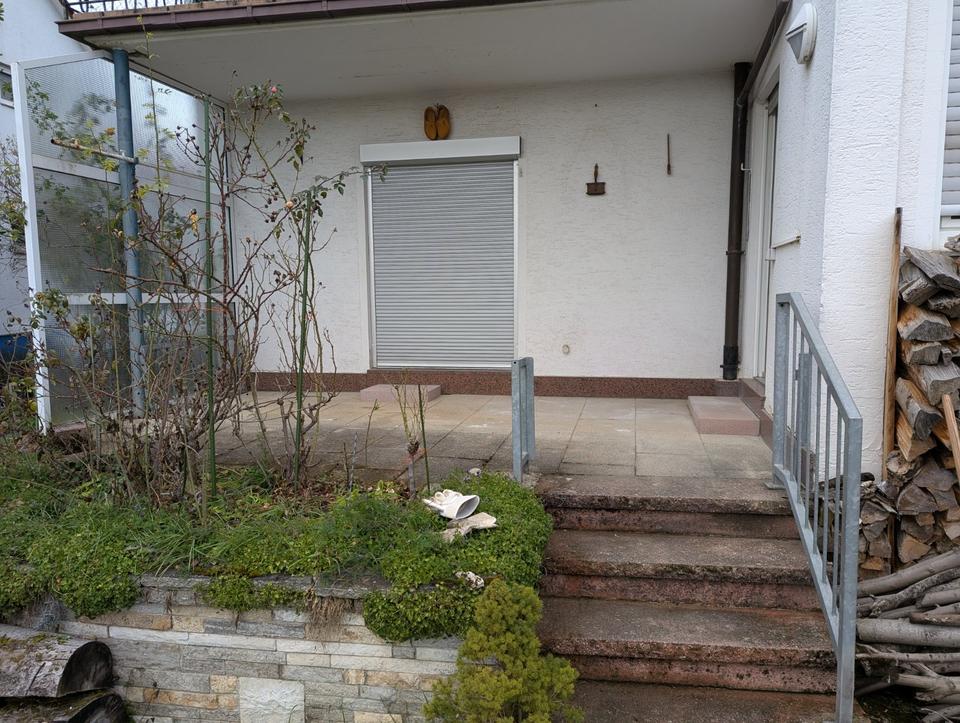 Thumbnail-3-Zimmerwohnung in Esslingen-Hegensberg zu vermieten