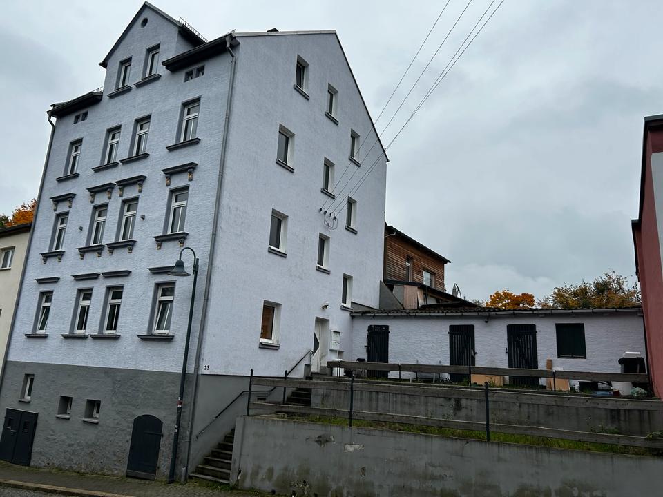 Thumbnail-Mehrfamilienhaus in Weida –