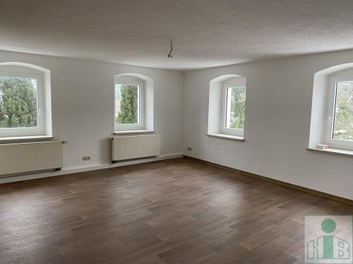 Thumbnail-Herrlich Wohnen auf dem Lande! 2-Raum-Wohnung im 1. OG wenige Autominuten südlich von Bautzen zu vermieten!