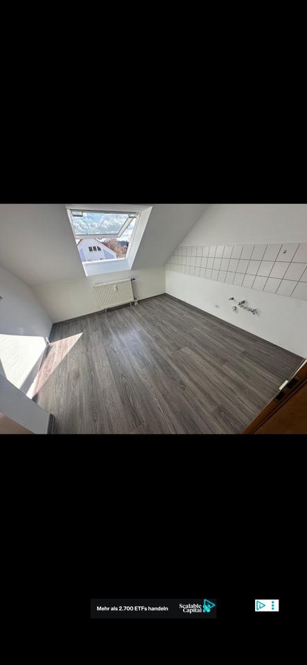 Thumbnail-*NEU 2 Zimmer ab sofort! Frisch renoviert!