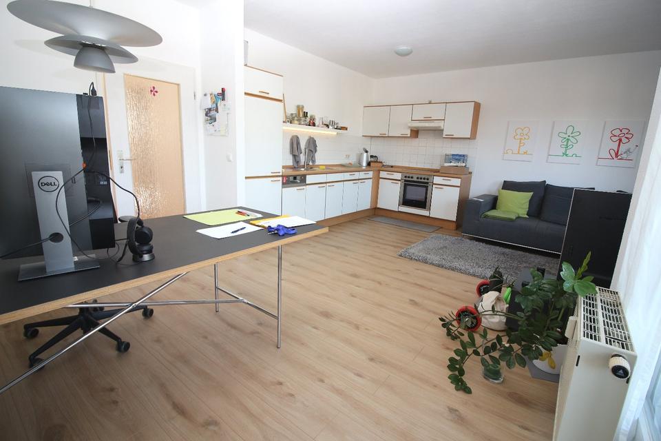 Thumbnail-2,5-Zimmer-Wohnung