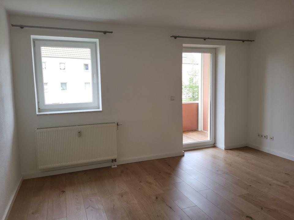 Thumbnail-Moderne 2-Zimmer-Wohnung mit Balkon