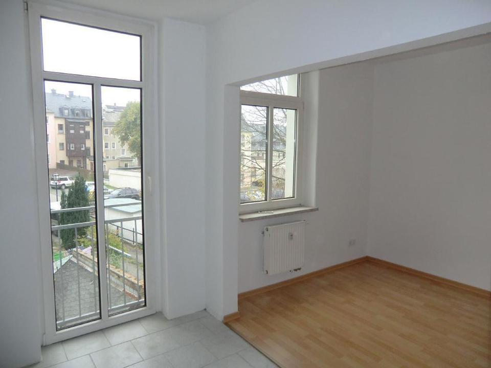 Thumbnail-5-Raum Wohnung mit Balkon in Annaberg