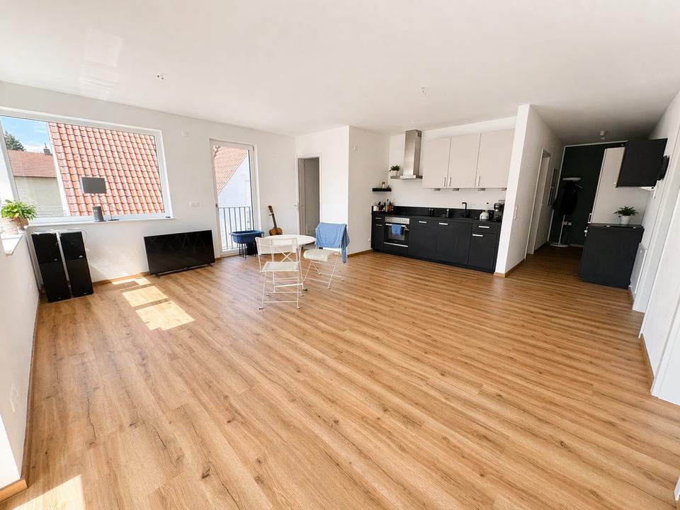 Thumbnail-3 Zimmer Neubau-Wohnung in Schwebheim! KFW 55 - Wärmepumpe!