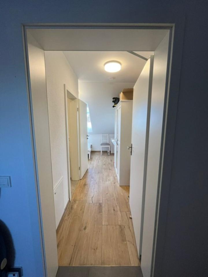 Thumbnail-Charmantes Möbeliertes Zimmer