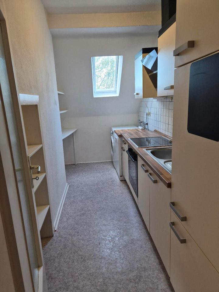 Thumbnail-2 Zimmer Dachgeschosswohnung ,Osnabrück Nähe Marienhospital