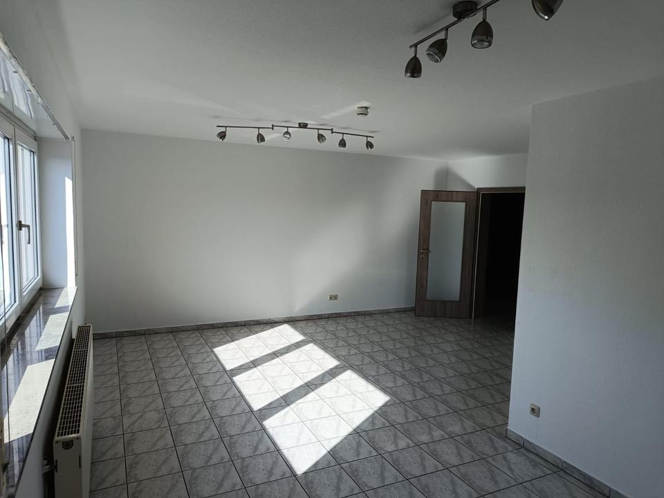 Thumbnail-2*Zi***Niedrigenergie***FAG*Kaufland*Fahrzeugakademie*FHWS*SKF*